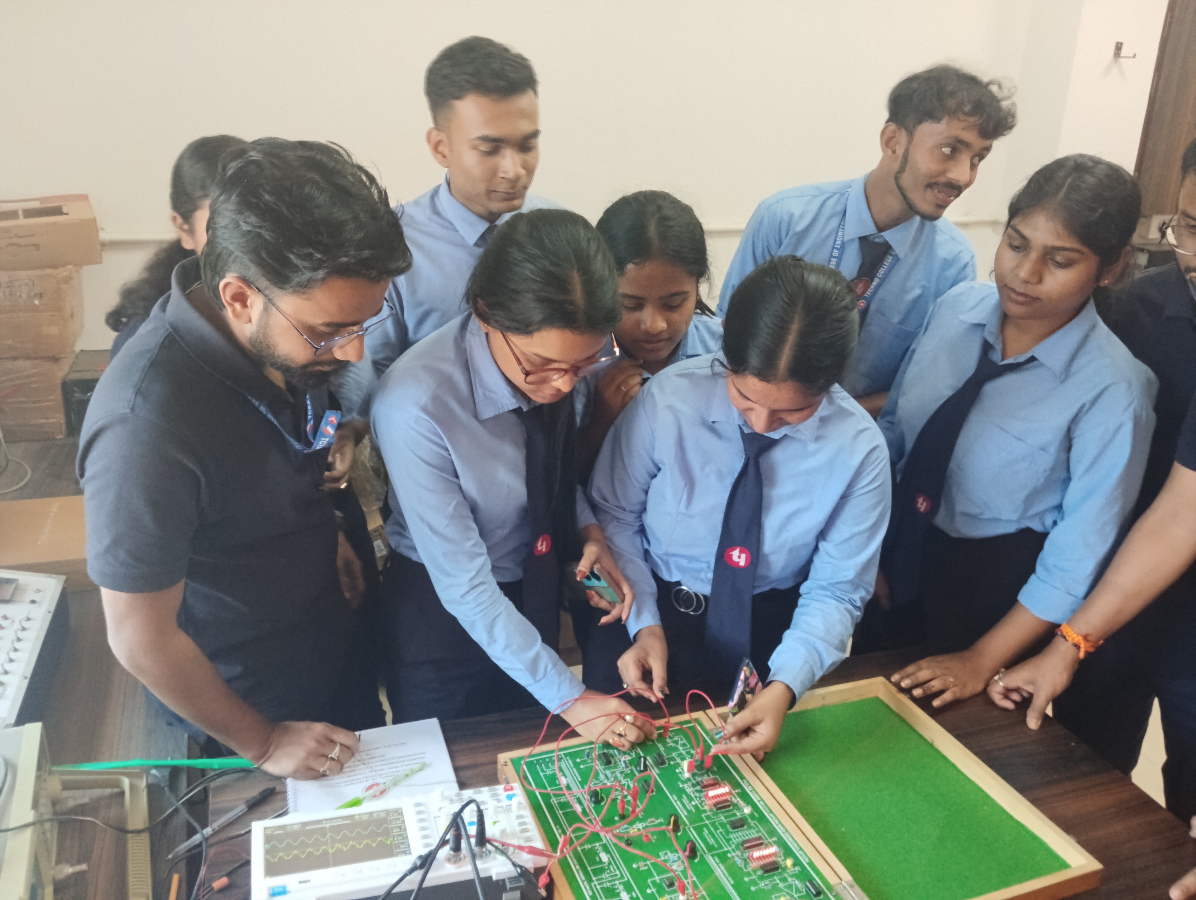 Electronic Devices Lab