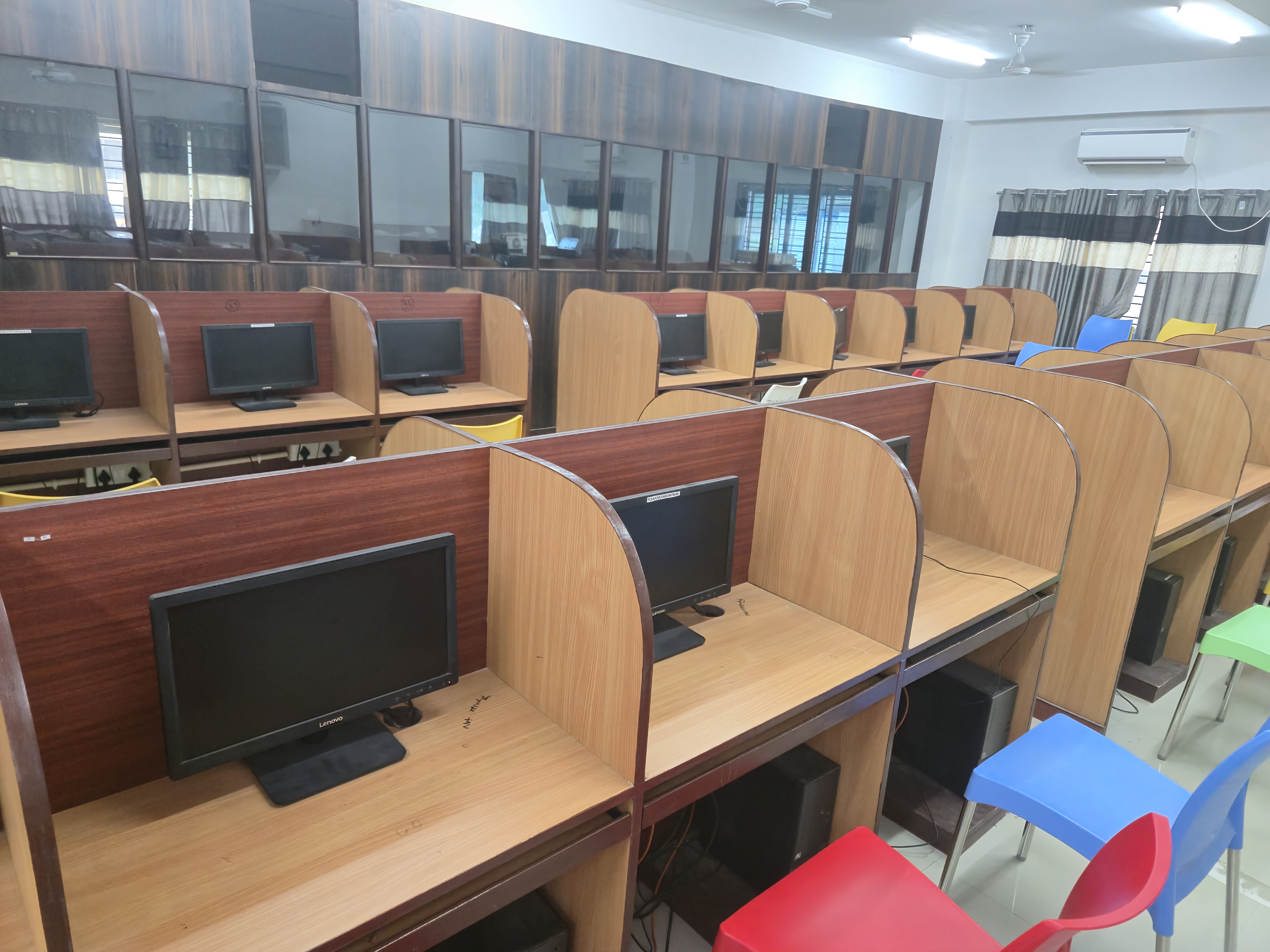 Computer Hardware & Network Lab